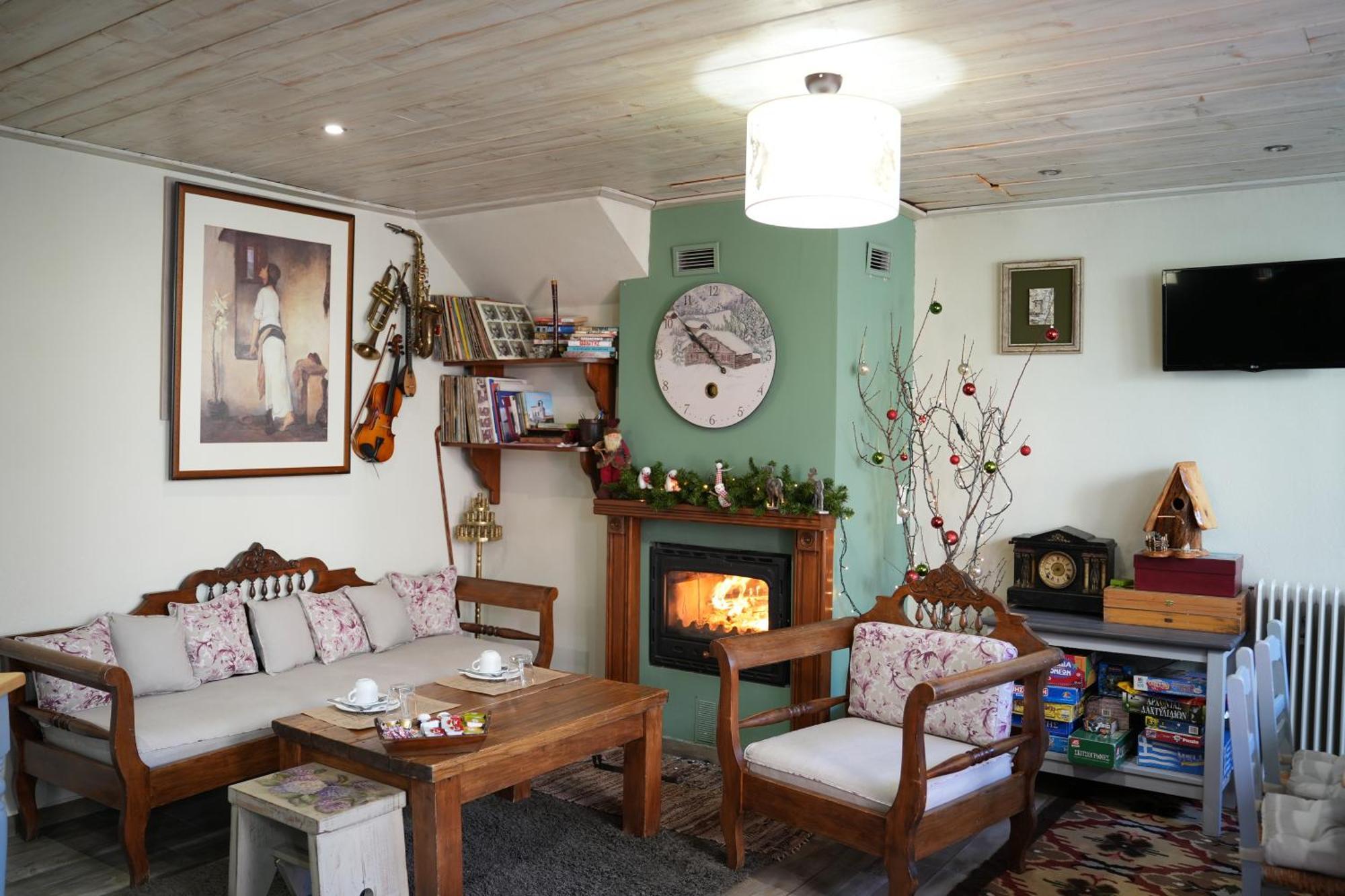 Guesthouse Doma Est 1991 Arachova Exteriér fotografie